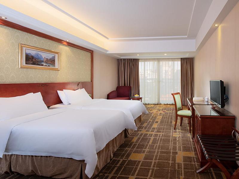 Vienna Hotel Dongguan Hou Street Wanda Plaza Exteriör bild