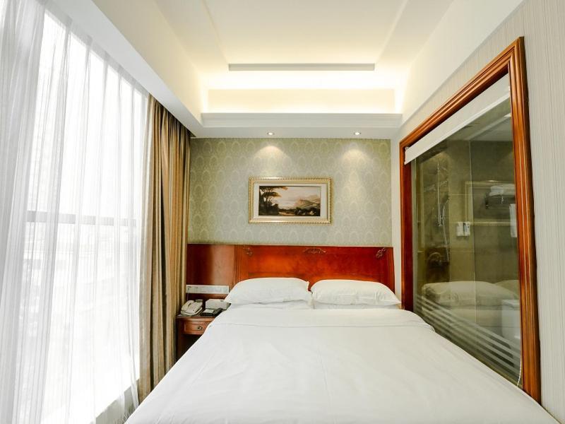 Vienna Hotel Dongguan Hou Street Wanda Plaza Exteriör bild